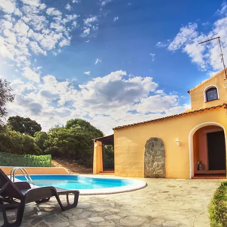 Villa Blu Splendida Con Piscina - Via Limbara 29b Sardegna *